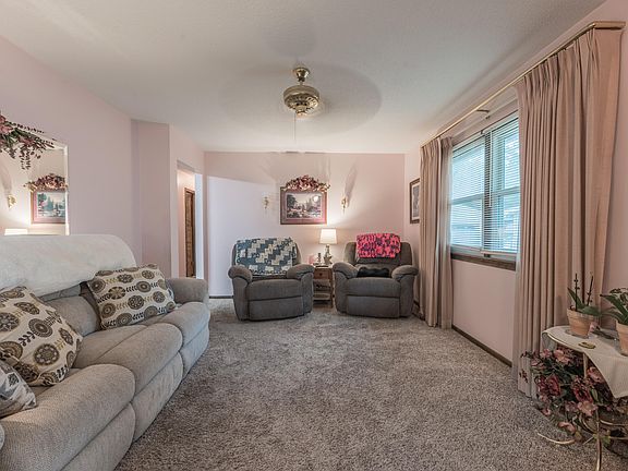 4th image of 3141 Avenue I