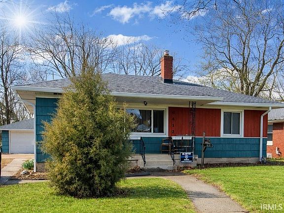 3rd image of 8412G Greenwood Ave