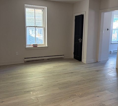 4th image of 26 W Liberty St Floor 2