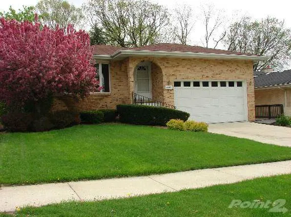 9307 S 82nd Ct, Hickory Hills, IL 60457