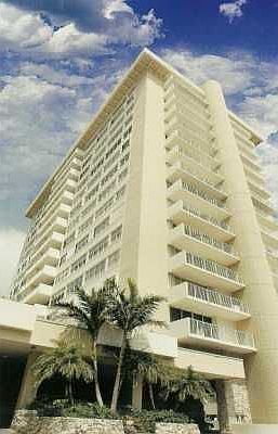 5838 Condo