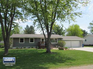 345 Wood Ln, Stevens Point, WI 54481