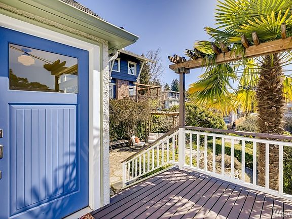 Front entry is welcoming and private.