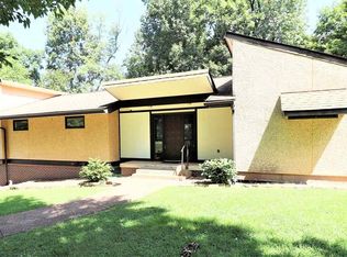 135 Summit Trl, Paducah, KY 42003