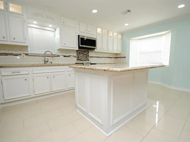 11511 Creekhurst Dr — Photo 30