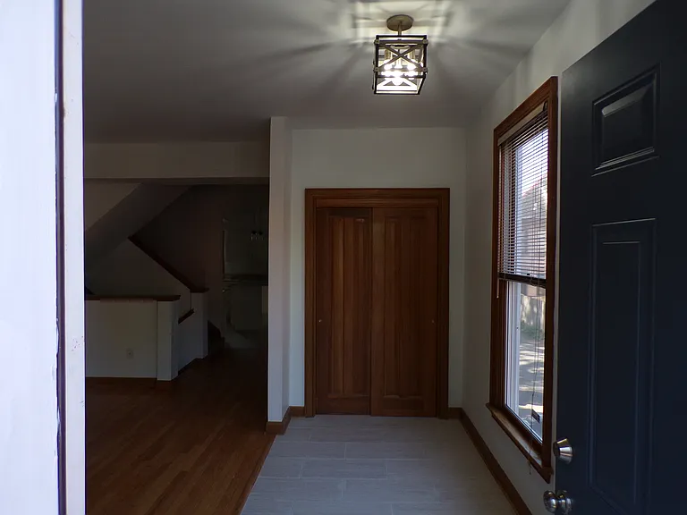 79 Wilber Ave — Photo 5