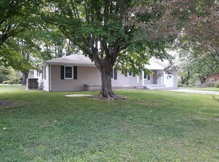 1950 Freehill Rd, Cookeville, TN 38501