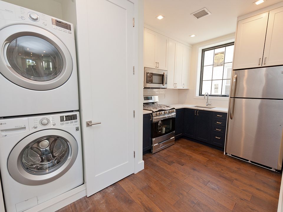 1st image of 2522 14th St #2R