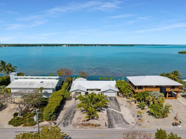 1060 W Shore Dr, Big Pine Key, FL 33043