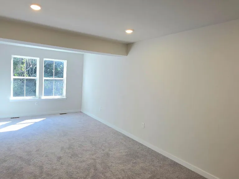 242 Talucci Dr — Photo 31