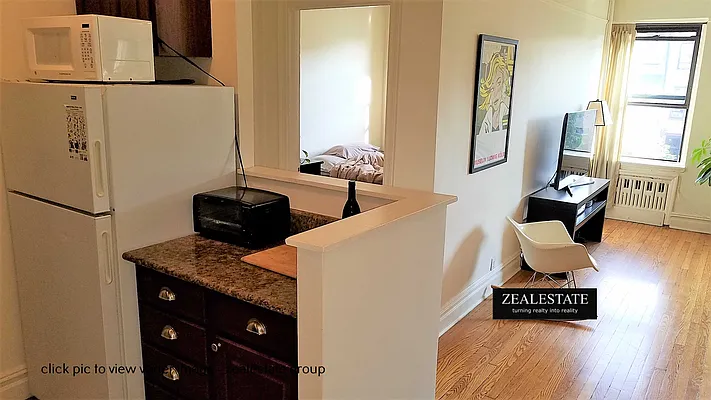 Rented by ZealEstate Group Inc | media 61