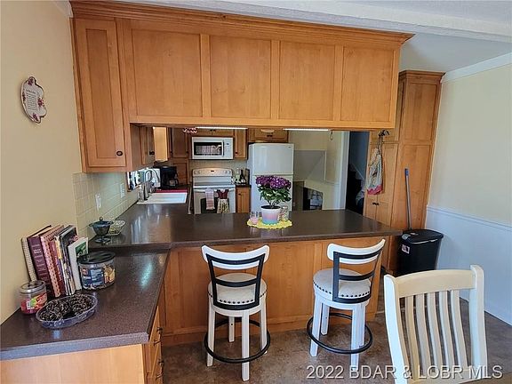 2nd image of 107 Moreau Dr