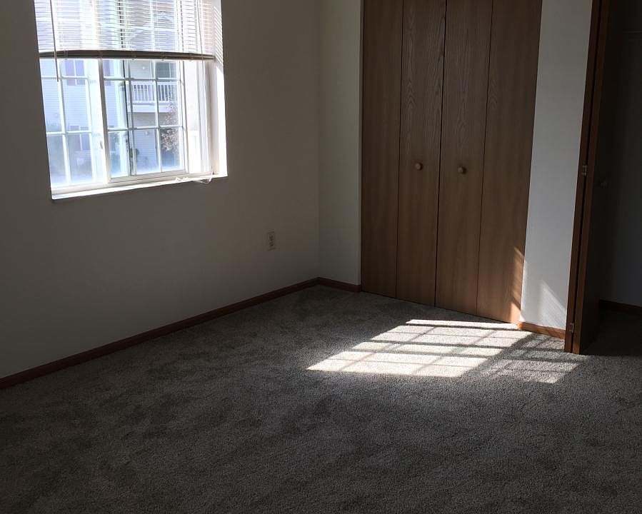 1st image of 1518 S Wasson Ln APT 8