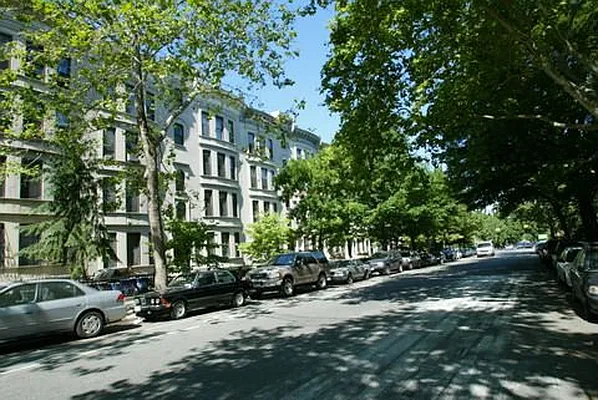 Rented by Alta Real Estate | media 30