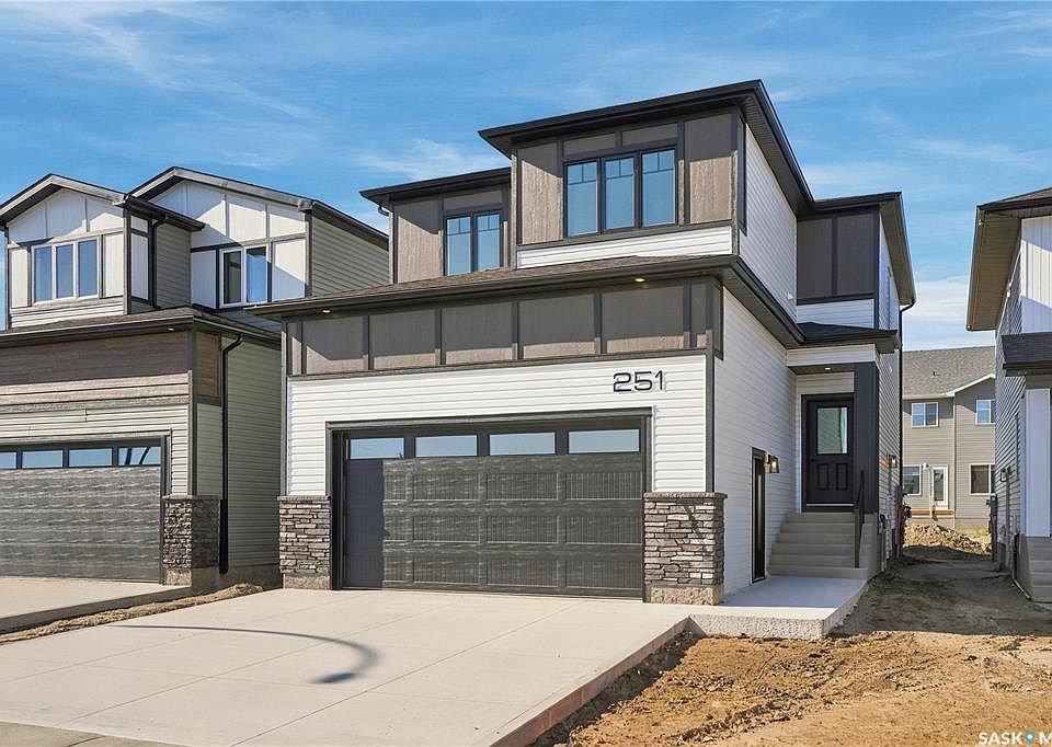 1st image of 251 Doran WAY