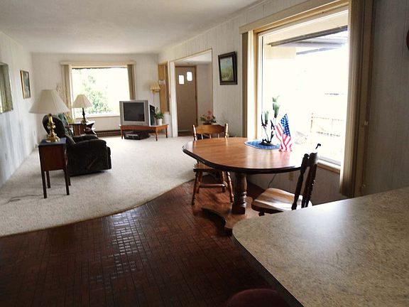 Main Lvg / Dining