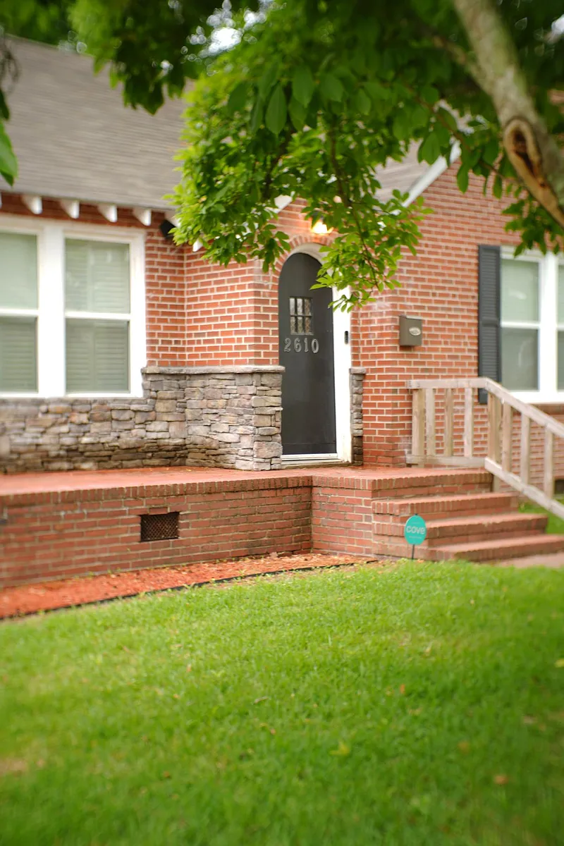 Building Photo - 2601 Marion St