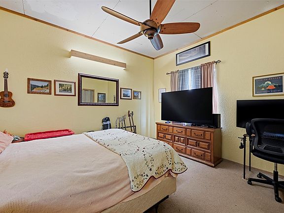 5th image of 1464 Keyes Rd