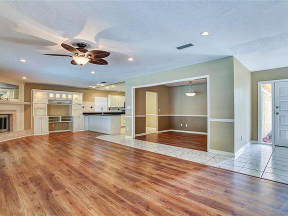 4th image of 16533 Forestlake Dr