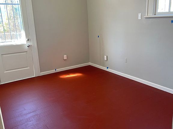 5th image of 2103-05 Baronne St #1C