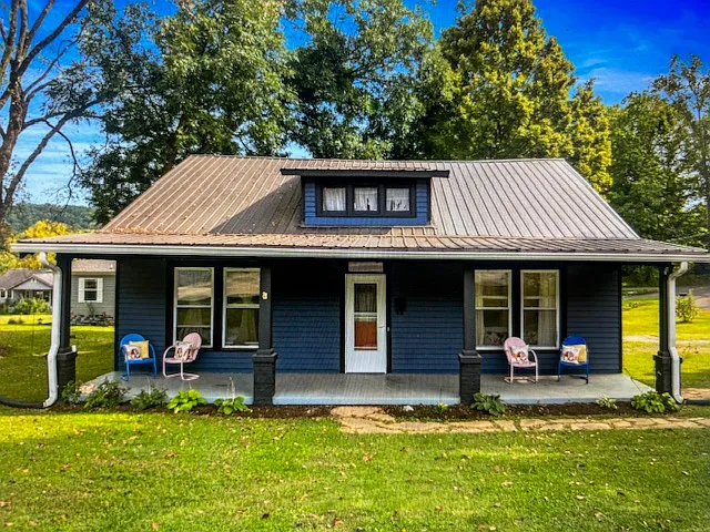 3 bed, 1584 sqft, $1,500 — Photo 1