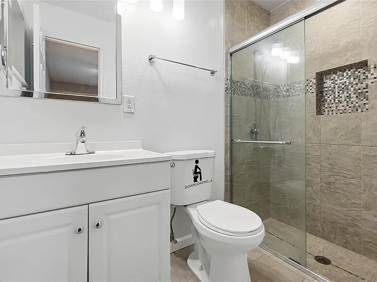 6432 26th St W — Photo 14