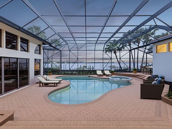 2nd image of 781 SW Bay Pointe Circle