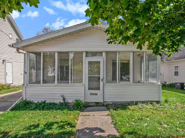 836 Lincoln Ave NW, Grand Rapids, MI 49504