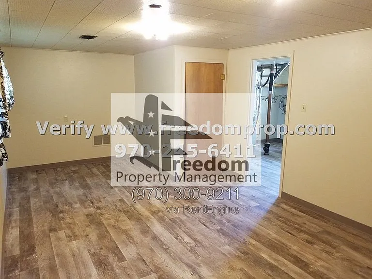 2015 Gunnison Ave — Photo 4