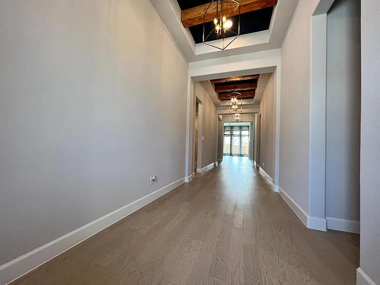 2271 Macy Way — Photo 10