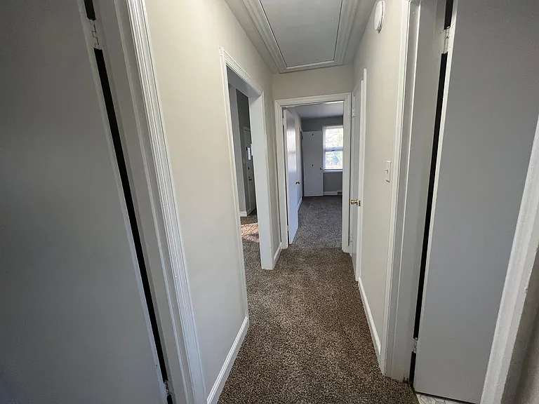 206 Connecticut Ave — Photo 19
