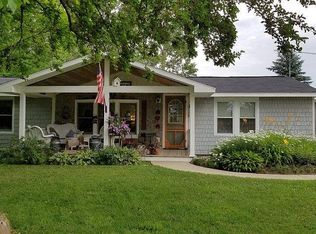 03716 Pops Rd, Charlevoix, MI 49720