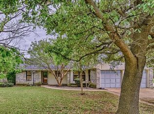 403 Country Meadow Dr, Mansfield, TX 76063