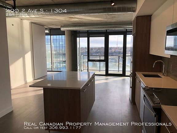 4th image of 490 2nd Ave S #1304