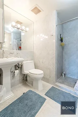 Rented by Bond New York | media 38