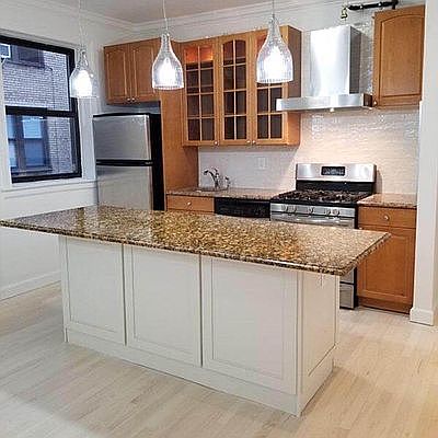 1st image of 315 E 77th St #5HI