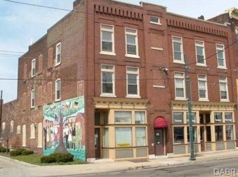 1st image of 119 Valley St