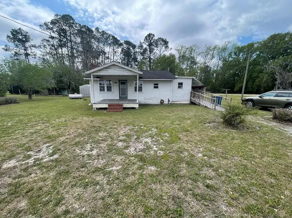 2559 Bennett Ln, Waycross, GA 31503