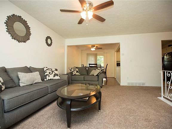 3rd image of 6671 Duneden Ave