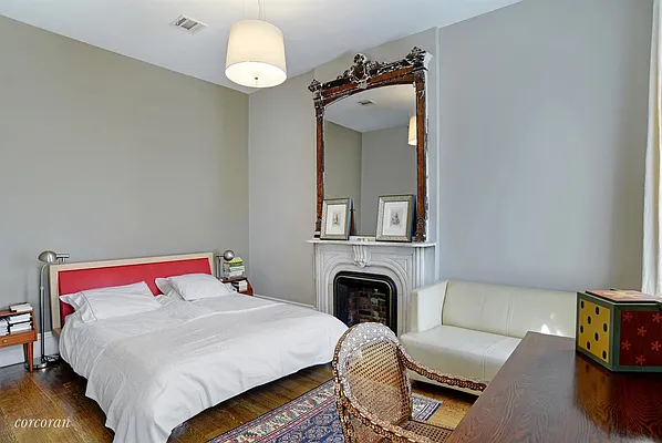 Sold by Corcoran | media 4