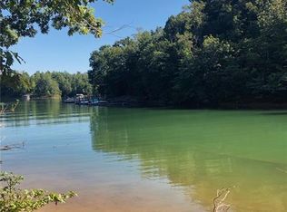 97 Bream Flats Dr #38, Nebo, NC 28761