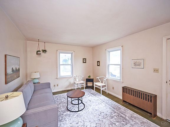 5th image of 7106 Carnation Ave