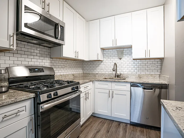 35 Orrington Ct #1 — Photo 3