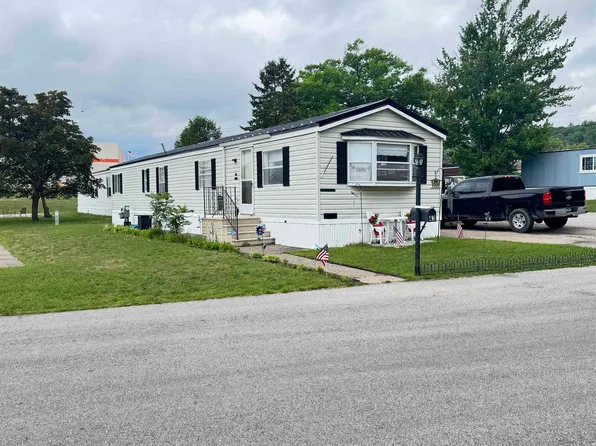 W8007 S Us Highway 2/141, Iron Mountain, MI 49801