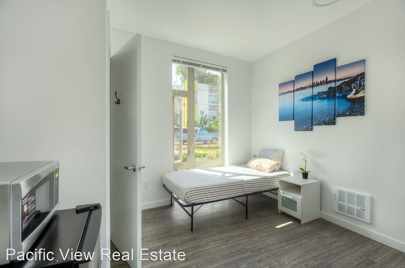 1340 15th Ave S Apartment Rentals Seattle Wa Zillow