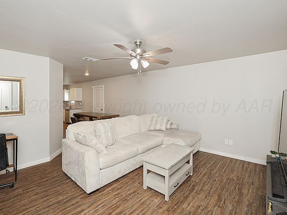 2nd image of 4905 Locker St