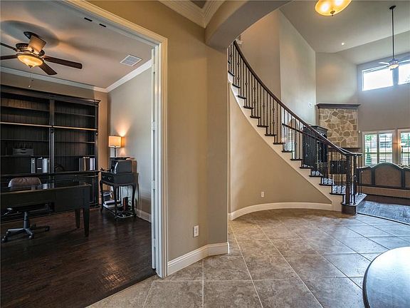 5th image of 9511 Blanco Dr