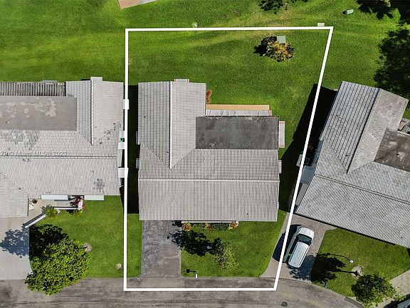 5th image of 8209 NW 14th St