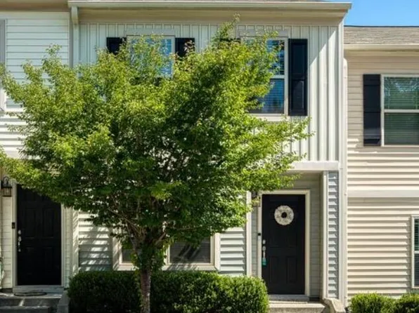3340 Ivey Wood Ln, Durham, NC 27703