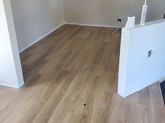 Vinyl Plank Concept